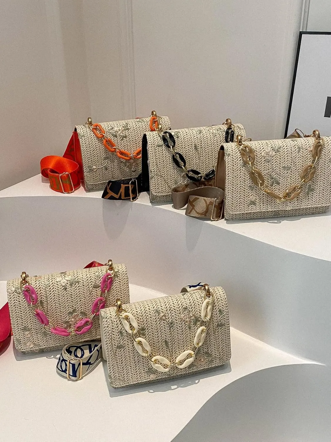 Crossbody Braided Straw Bag Small Embroidery Shoulder Bucket Bag Women Lightweight Hand Clutch