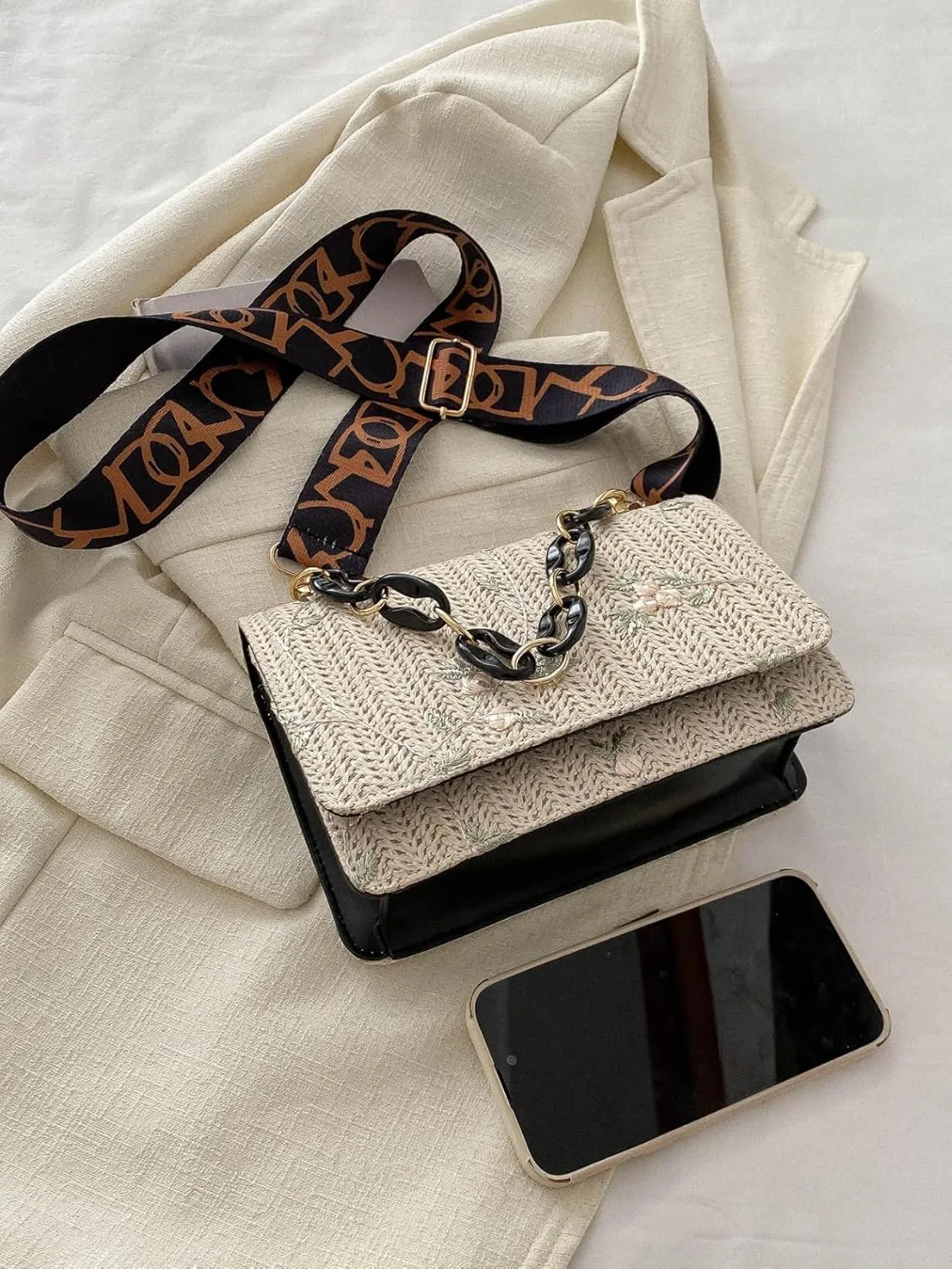 Crossbody Braided Straw Bag Small Embroidery Shoulder Bucket Bag Women Lightweight Hand Clutch