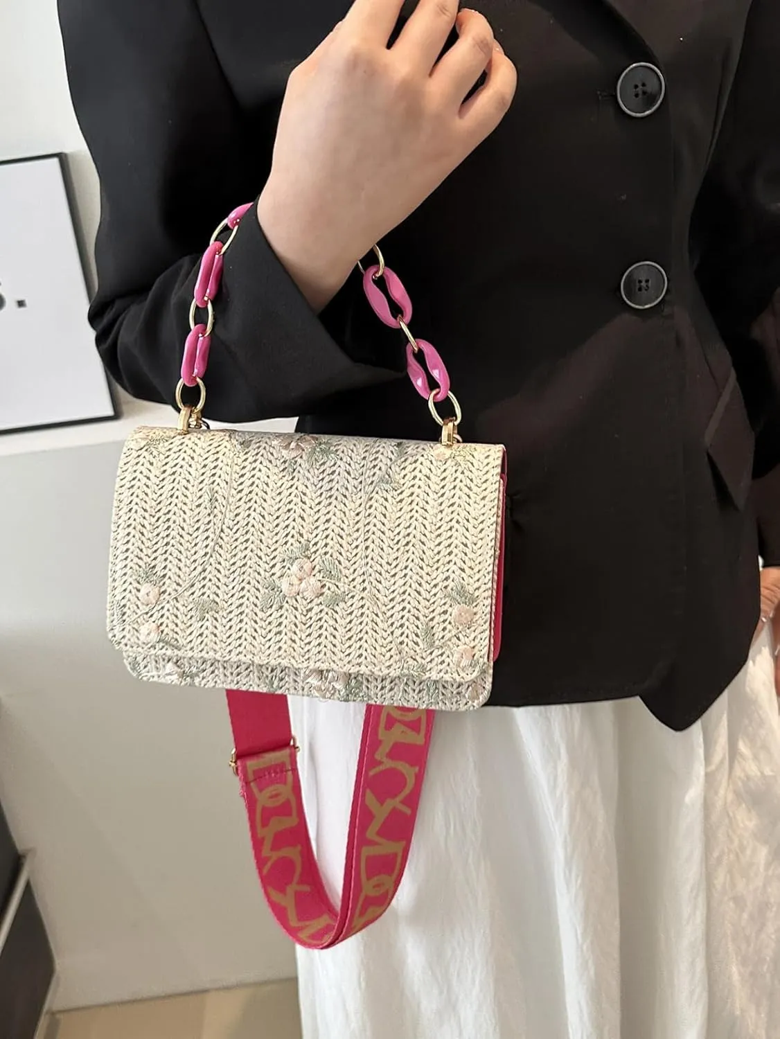 Crossbody Braided Straw Bag Small Embroidery Shoulder Bucket Bag Women Lightweight Hand Clutch