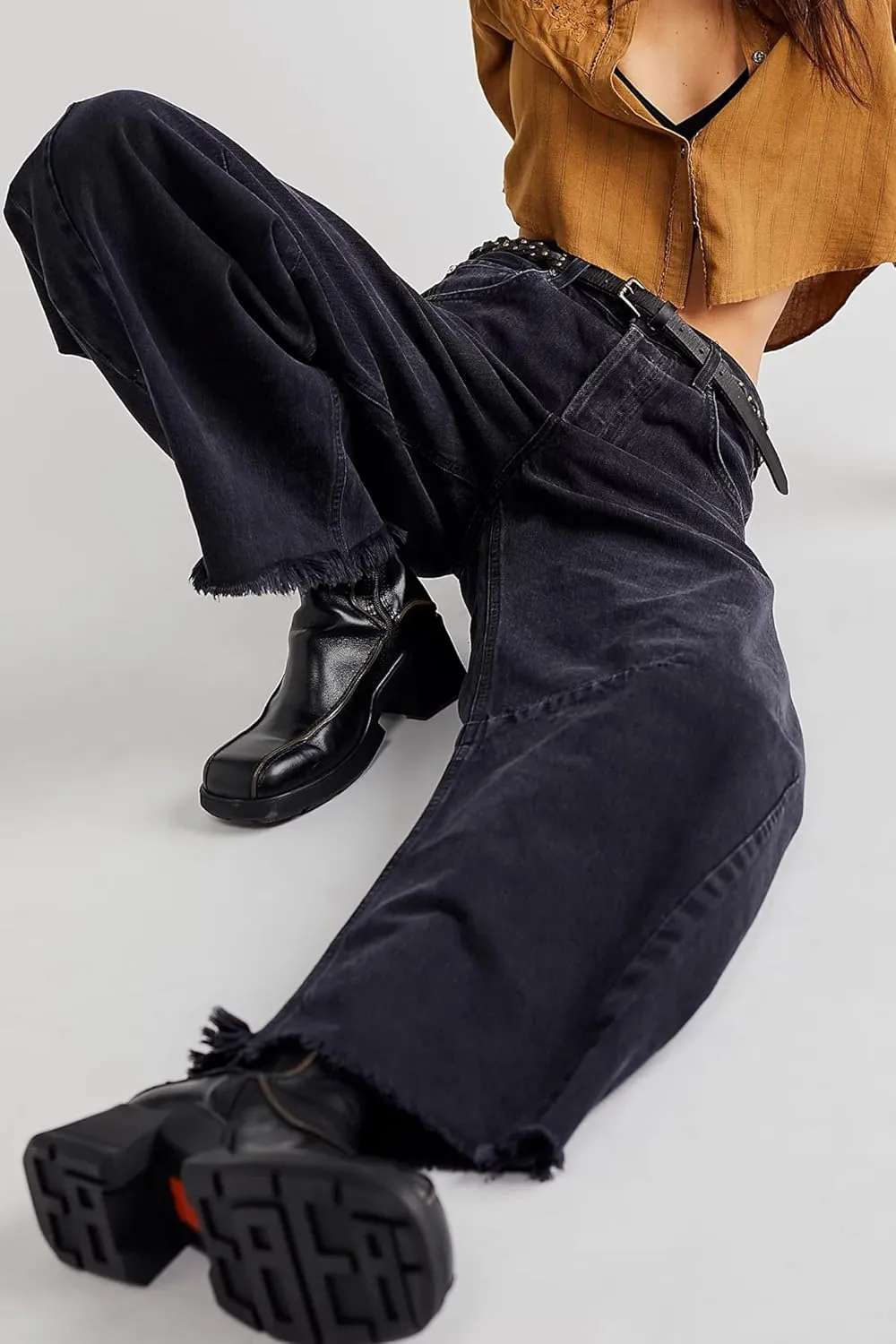 HOTIAN Barrel Jeans Women Wide Leg Mid Rise Barrel Denim Pants Vintage Horseshoe Jeans Pockets