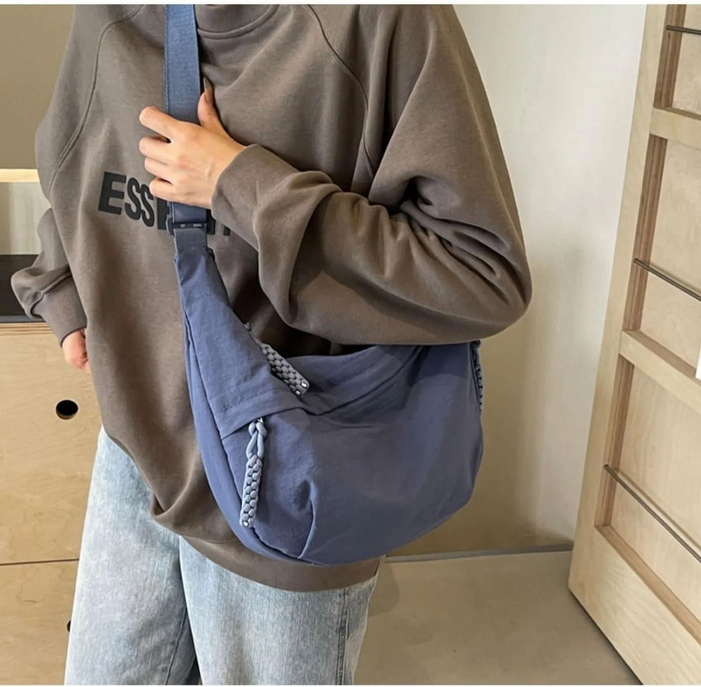 Nylon Crescent Crossbody Bag for Womens,Retro Canvas Bag,Trendy Casual Sling Bag Lightweight with Adjustable Strap