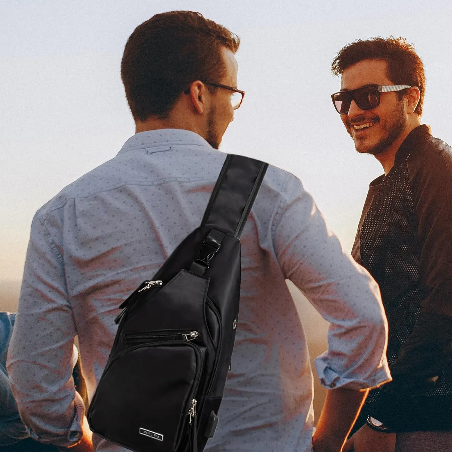 Seoky Rop Men Women Sling Backpack Nylon Water Resistant Shoulder Chest Crossbody Sling Bag with USB Charging Port