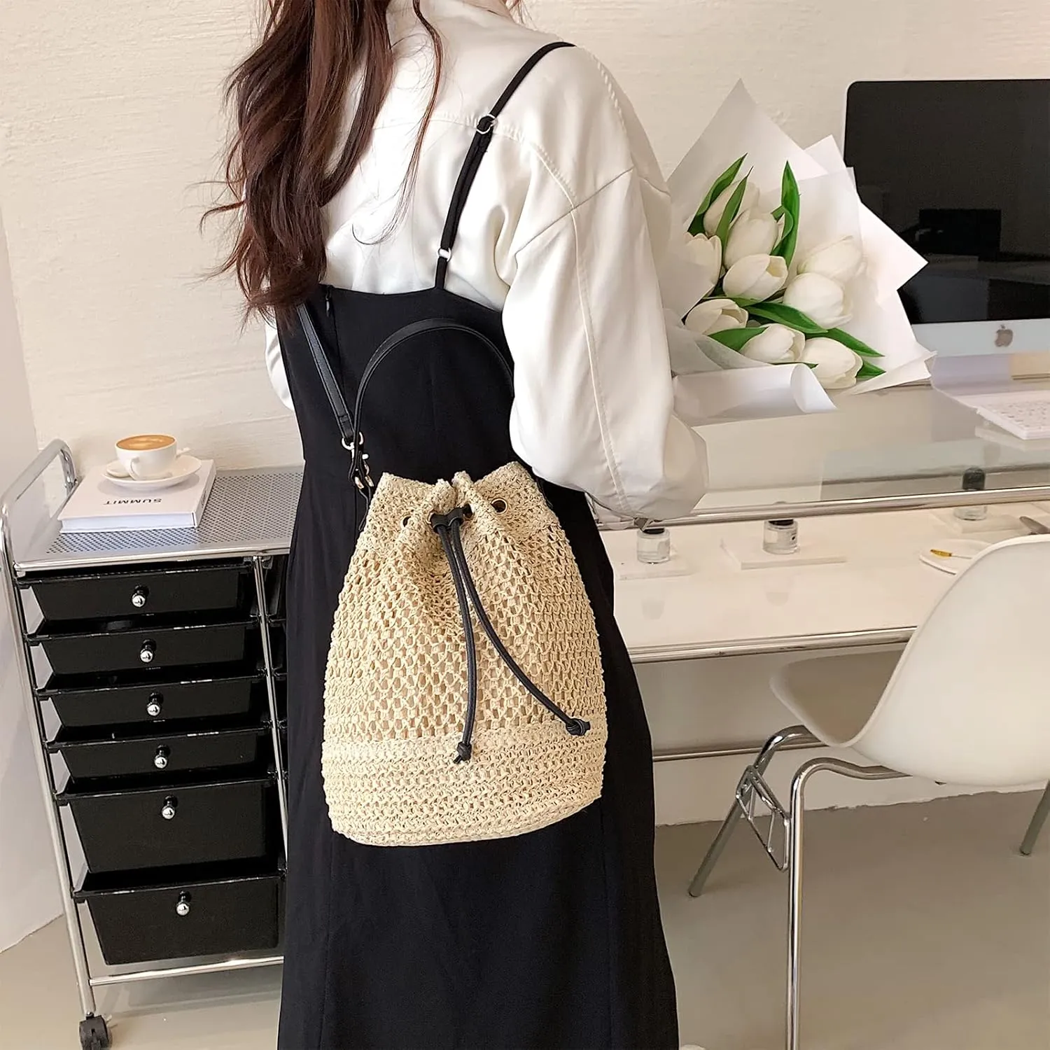 Straw Bucket Bag Summer Woven Crossbody Bags for Women Hobo Drawstring Purse Vacation Handbags Straw Beach Bag