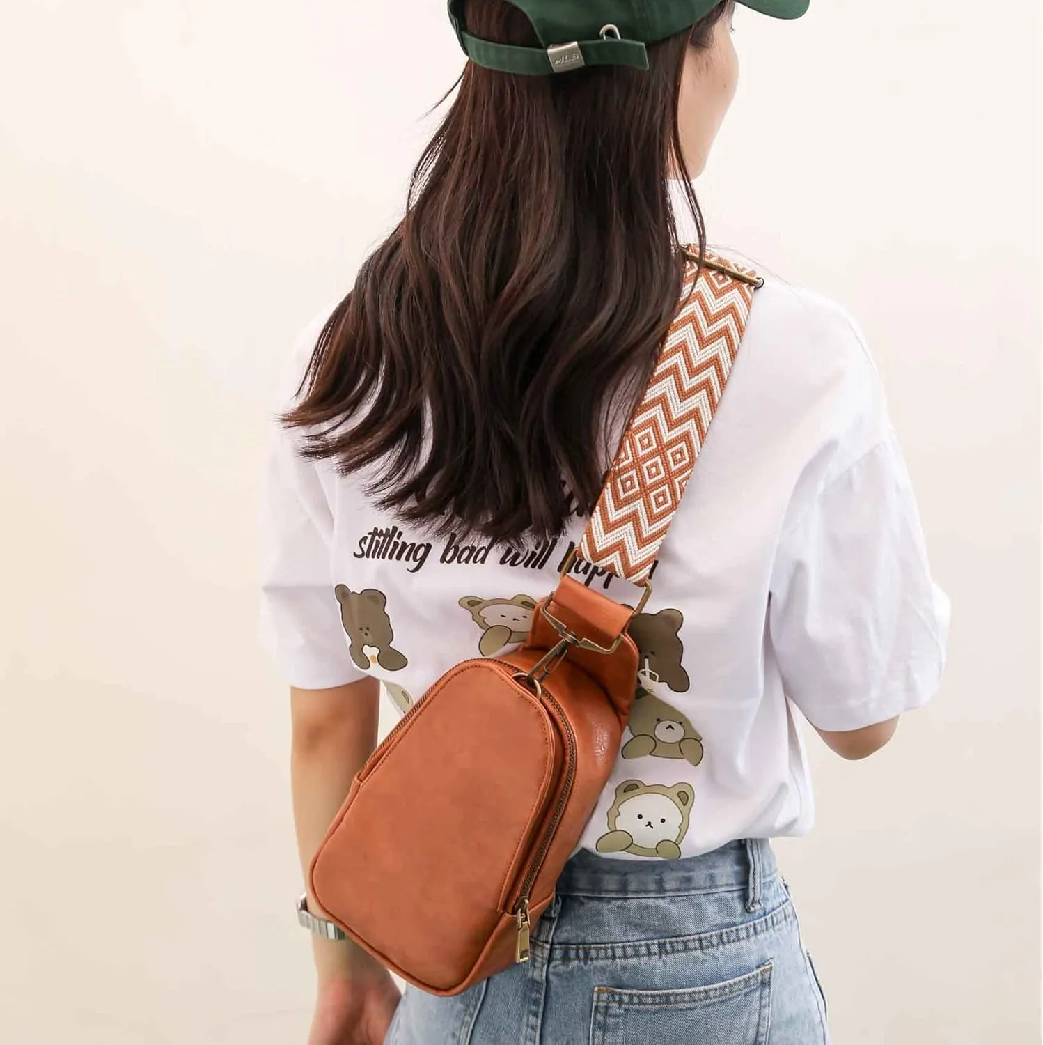 Women Chest Bag Sling Bag Small Crossbody PU Leather Satchel Daypack for Lady Shopping Travel Fashion Shoulder Strap