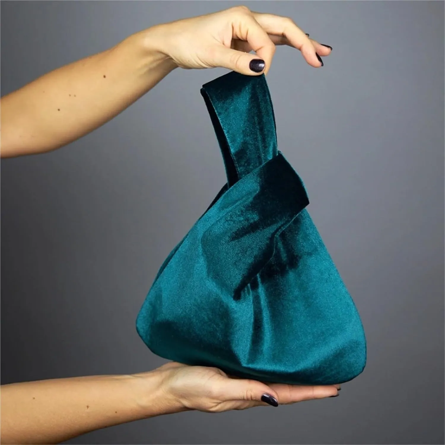 Women Knot Wrist Bag Handmade Casual Knit Handbag Soft Tote Bag Reusable Shopping Bags Woman Cosmetics Bag For Women