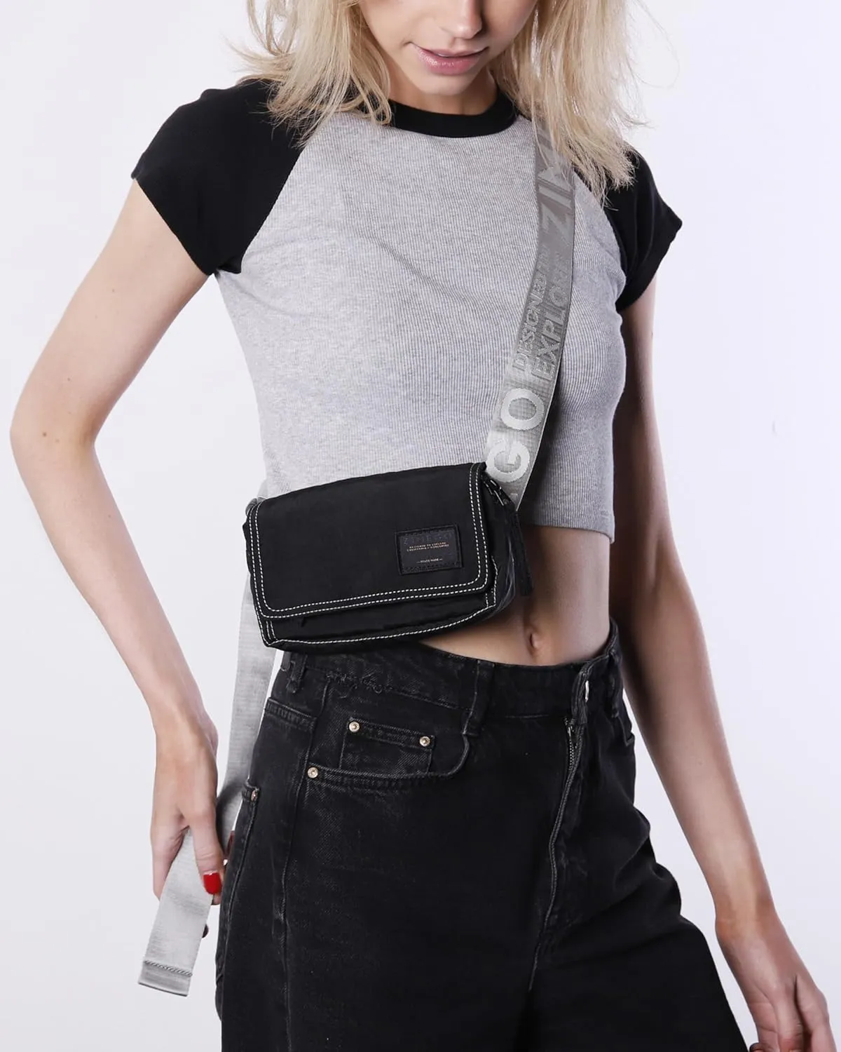 ZIMEGO Unisex Mini Crossbody Sling Bag and Waist Fanny Pack – Everyday Travel Purse, Black